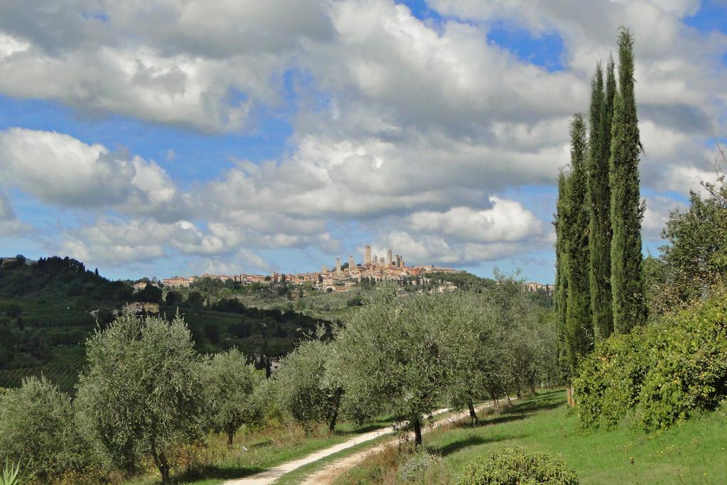 Il Borghetto Tuscan Holidays San Gimignano Exterior photo
