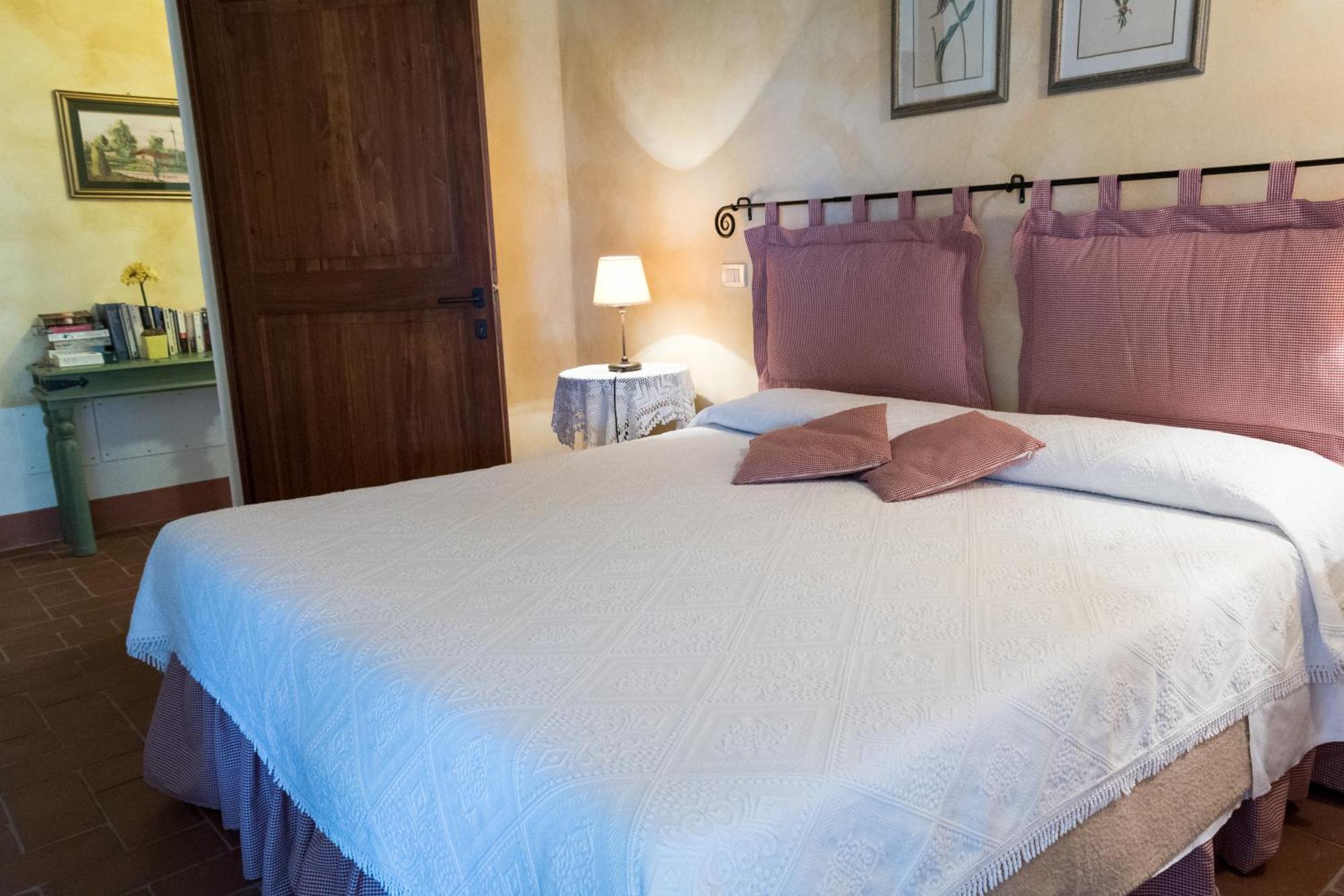 Il Borghetto Tuscan Holidays San Gimignano Exterior photo