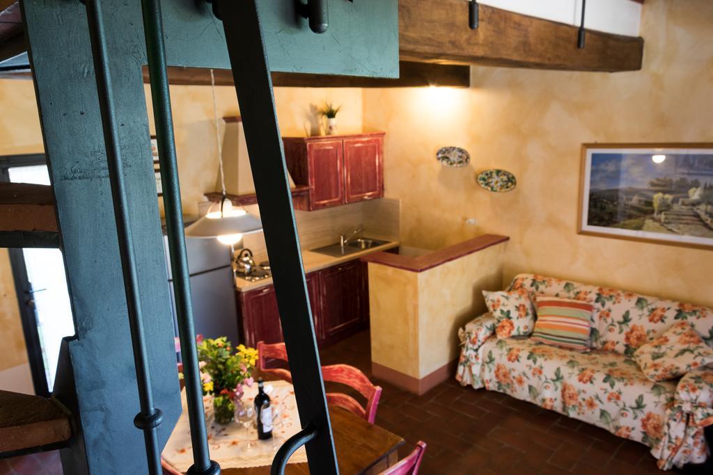 Il Borghetto Tuscan Holidays San Gimignano Exterior photo