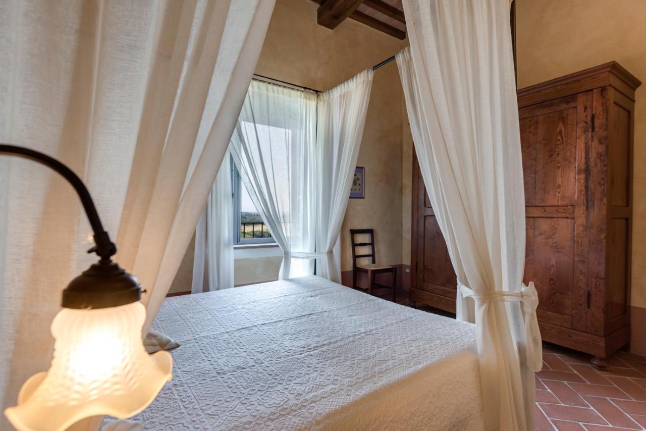 Il Borghetto Tuscan Holidays San Gimignano Exterior photo